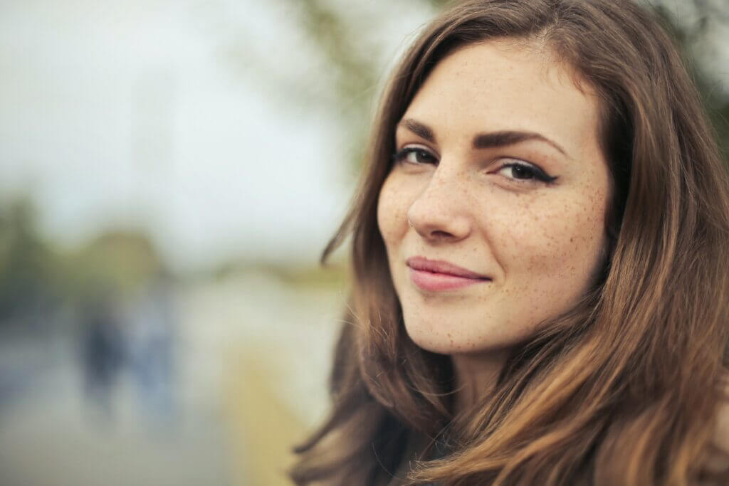 brown haired smiling woman bradenton research center